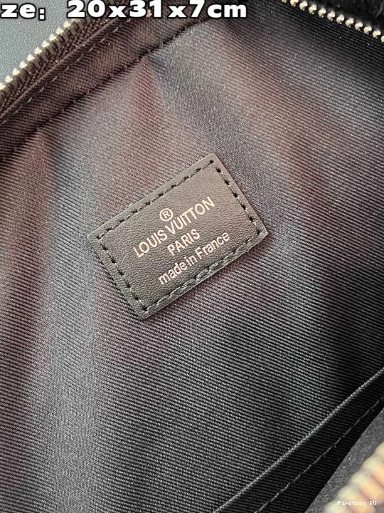 First bag ru Avenue LOUIS Slingbag VUITTON NM 0710